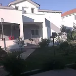 Apartments Nika